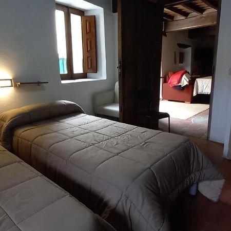 Albergue Turistico "San Blas" De Oliva De Plasencia Esterno foto