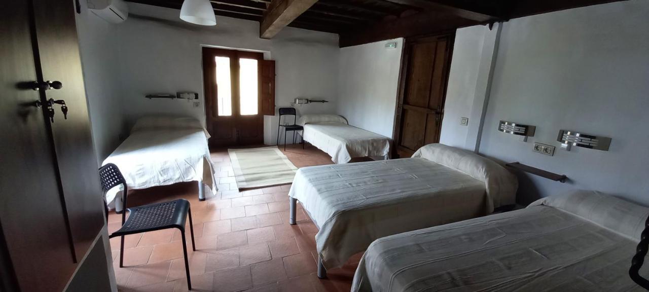 Albergue Turistico "San Blas" De Oliva De Plasencia Esterno foto