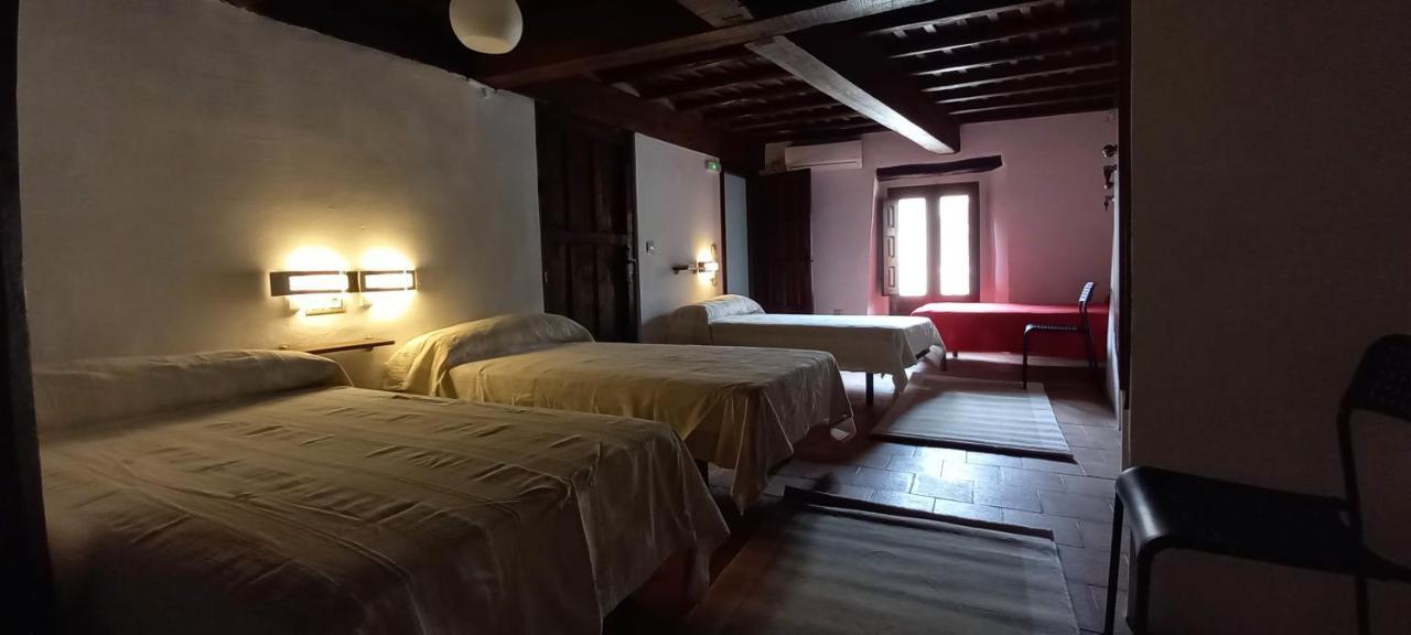 Albergue Turistico "San Blas" De Oliva De Plasencia Esterno foto